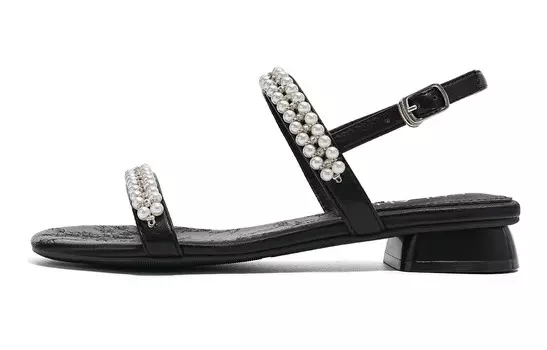 Шлепанцы женские черный Eblan