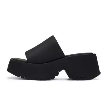 Шлепанцы женские черный Lianghuo