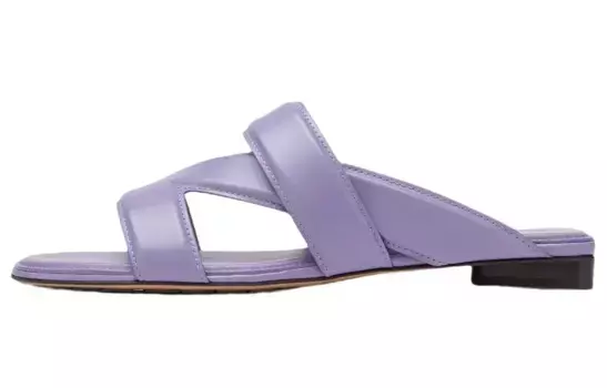 Шлепанцы женские фиолетовые Bottega Veneta