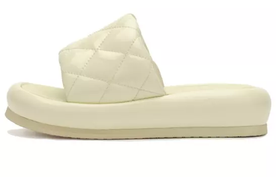 Шлепанцы женские кремовые Smfk