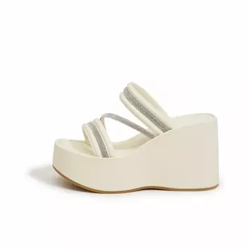 Шлепанцы женские Milan Love Song, бежевый