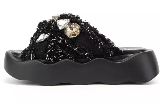 Шлепанцы женские Mio, черный/белый