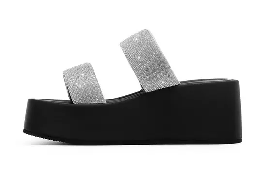 Шлепанцы женские серебряные C°Banner