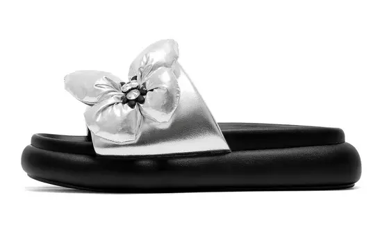 Шлепанцы женские серебряные C°Banner