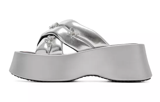 Шлепанцы женские серебряные C°Banner