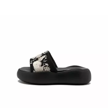 Шлепанцы женские Talitaqoom, черный