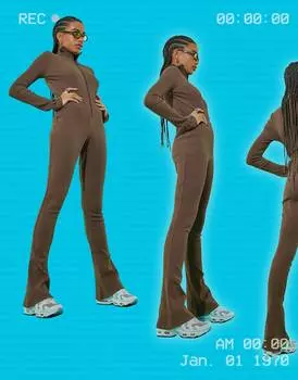 Шоколадный комбинезон с расклешенной молнией в рубчик COLLUSION