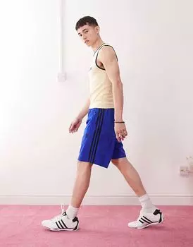 Шорты Adidas Originals Adicolor Firebird в ярко-синем/черном цвете