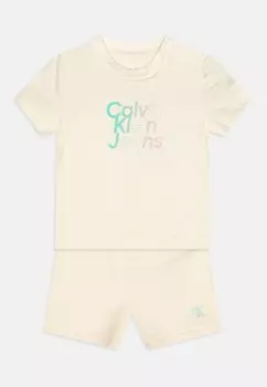 Шорты BABY GRADIENT LOGO UNISEX SET Calvin Klein Jeans, цвет papyrus