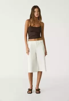 Шорты BERMUDAS WITH POCKETS Stradivarius, кремовый