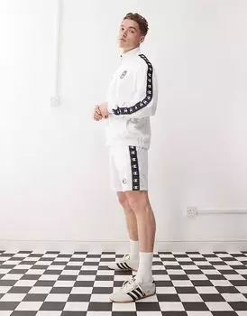 Шорты-бермуды Champion белого цвета