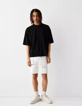 Шорты-Бермуды из рваного денима Bershka, белый