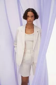 Шорты-бермуды из смесового льна H&amp;M, светло-бежевый