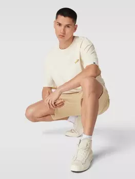 Шорты-бермуды с нашивкой-лейблом Review, песочный