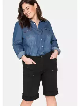 Шорты-бермуды Sheego "больших размеров" с накладными карманами и клапанами, черный