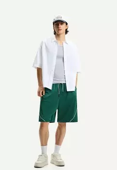 Шорты Bershka, темно-зеленый