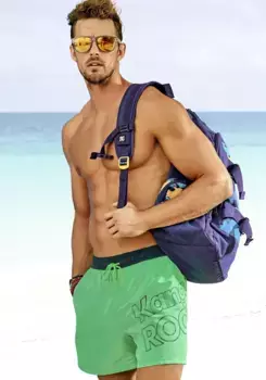 Шорты для плавания KangaROOS "Адамс" с крупной надписью-логотипом, зеленый