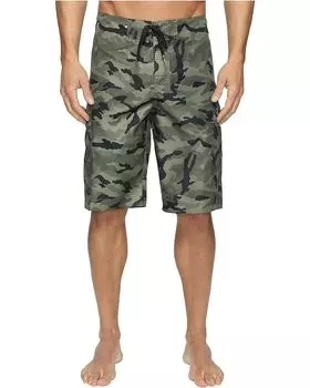 Шорты для плавания Quiksilver Manic Camo 22", цвет Forest Night