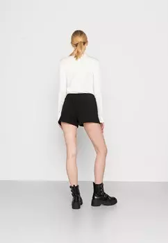 Шорты ESSENCE STANDARD Weekday, черный