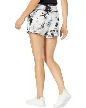 Шорты Fila Dare To Be Great Shorts, цвет White/Ink/Blue Fog