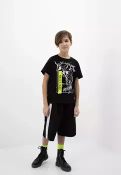 Шорты Gulliver с полосками по бокам, черный