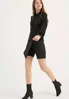 Шорты Herita, черный