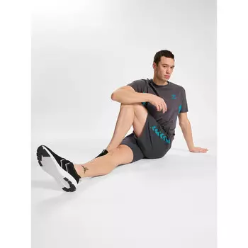 Шорты Hummel, цвет carbongrau/grau/dunkelgrau