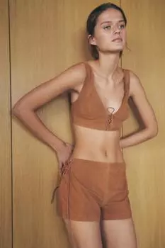 Шорты из 100% замши с завязками ZARA, цвет Caramel