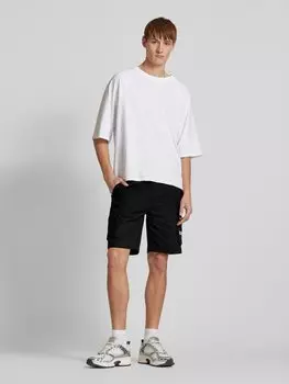 Шорты-карго классического кроя с пришитыми этикетками KARL KANI, черный