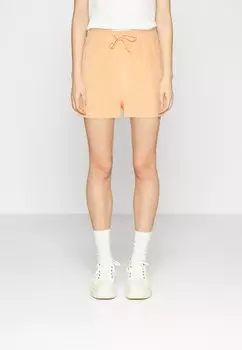 Шорты Lacoste
