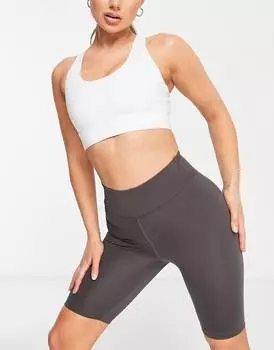 Шорты-леггинсы ASOS 4505 icon с вырезом на ягодицах