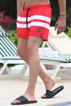 Шорты Madmext, красный