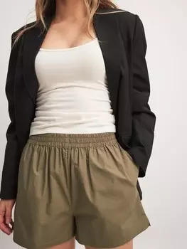 Шорты NA-KD Regular Pants, оливковый