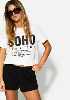 Шорты PLUSH - Tracksuit bottoms Bershka, черный