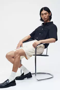 Шорты regular fit из смесового льна H&M, бежевый