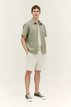 Шорты regular fit из смесового льна H&M, бежевый