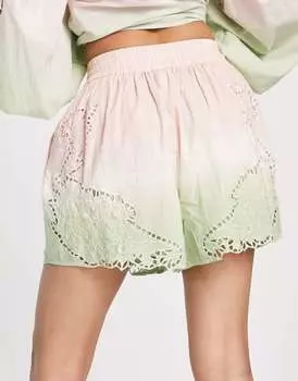 Шорты с эффектом омбре ASOS