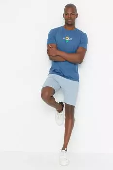 Шорты – синие – нормальная талия Trendyol, синий