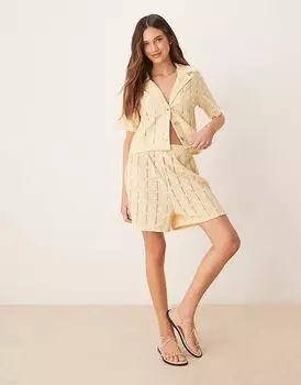 Шорты свободного кроя ASOS DESIGN из полупрозрачной ткани цвета пахты