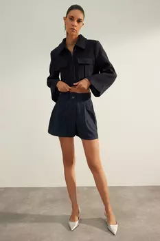 Шорты Trendyol в полоску