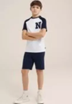 Шорты We Fashion, индиго