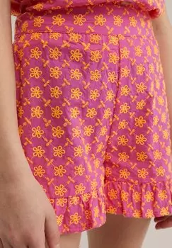 Шорты WE Fashion, розовые