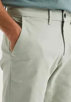 Шорты WE Fashion, зеленые