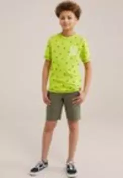 Шорты We Fashion, зеленый