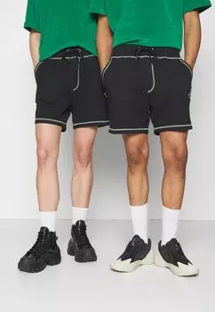 Шорты YOURTURN, черный