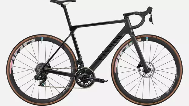 Шоссейный велосипед Ultimate CF SLX 8 Force AXS, черный