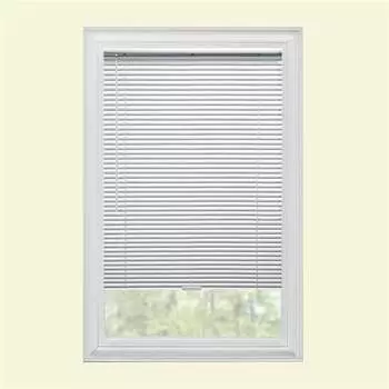 Штора виниловая Safe Styles UBK44X48WT, белый