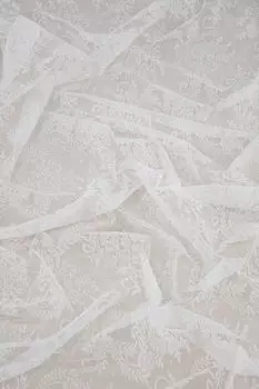 Шторы с люверсами белый/красный в полоску ШxВ 140x245см шарф для штор 2421 Venture Home