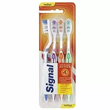Сигнал Набор из 4 зубных щеток