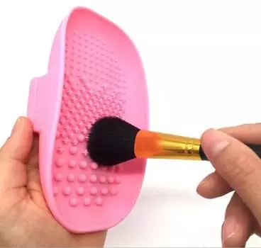 Силиконовый коврик для чистки кистей с подставкой - большой, MANYBEAUTY